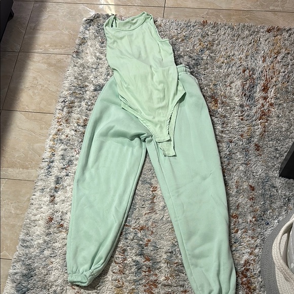SHEIN Pants - 🤩 NWOT Mint Green Women's Jumpsuit 🤩